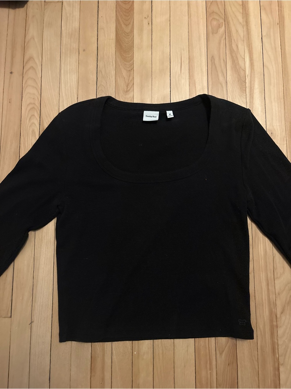 Sunday Best Black Scoop-Neck Long Sleeve Crop Top